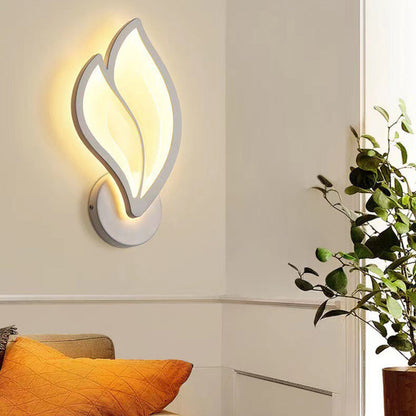 Modern Art Deco Acrylic Aluminum Iron Petal LED Wall Sconce Lamp For Bedroom & Living Room
