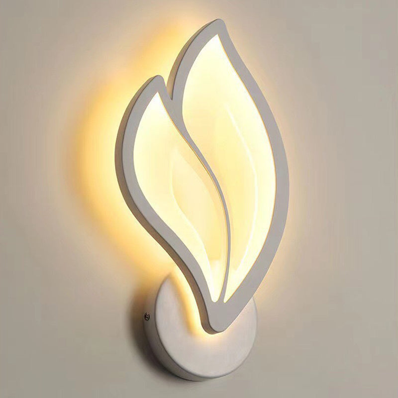 Modern Art Deco Acrylic Aluminum Iron Petal LED Wall Sconce Lamp For Bedroom & Living Room