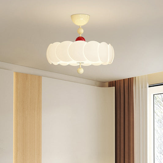 مصباح سقف LED دائري معاصر من الحديد البولي إيثيلين بتصميم كريمي متموج على شكل قرع، بتصميم اسكندنافي، شبه مسطح، مناسب لغرفة النوم وغرفة المعيشة