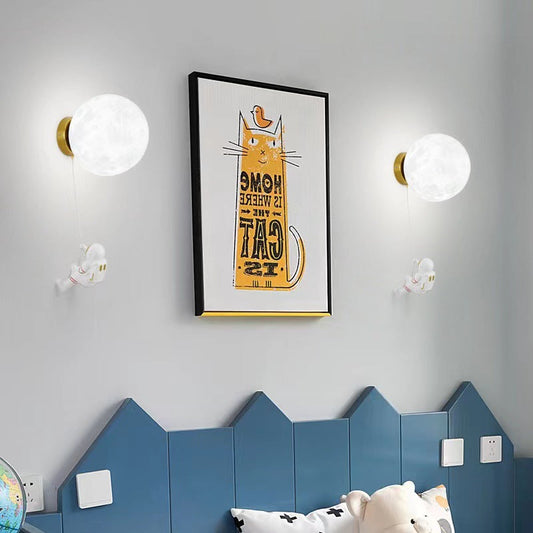 Modern Art Deco PLA Resin Iron Astronaut Planet Design 1-Light Wall Sconce Lamp For Bedroom & Living Room