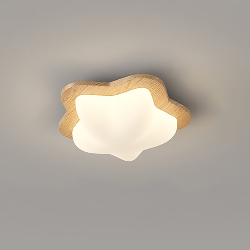Traditional Chinese PE Rubberwood Heart Star Wave LED Flush Mount Ceiling Light For Bedroom