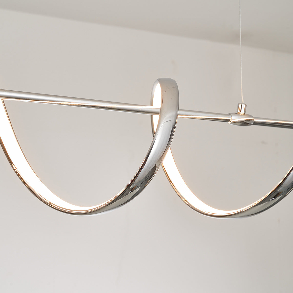 Contemporary Creative Aluminum PVC Curved Linear LED Chandelier Island Light For Dining Room