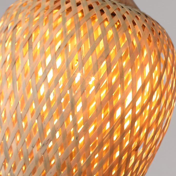 Traditional Chinese Rubberwood Bamboo Woven Round 1-Light Pendant Light For Living Room