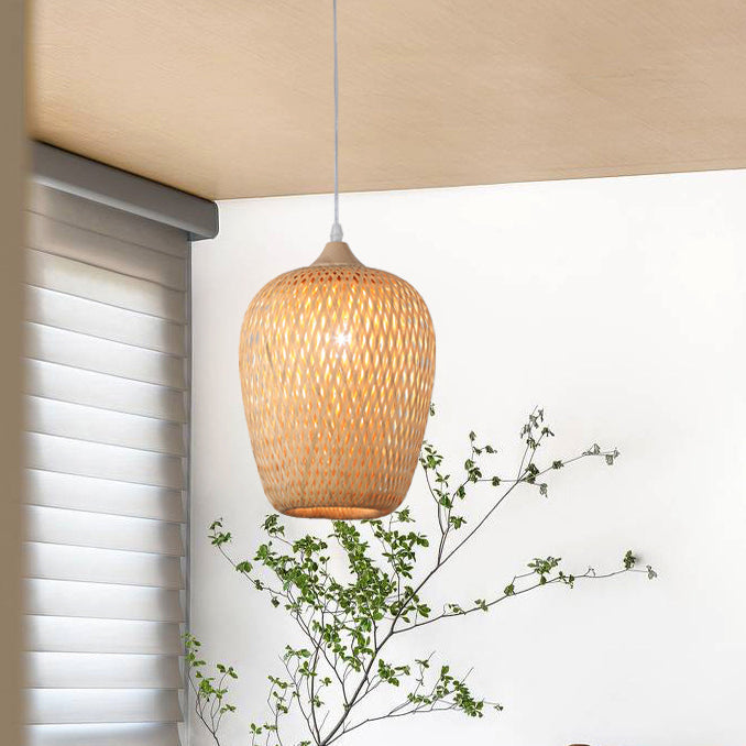 Traditional Chinese Rubberwood Bamboo Woven Round 1-Light Pendant Light For Living Room