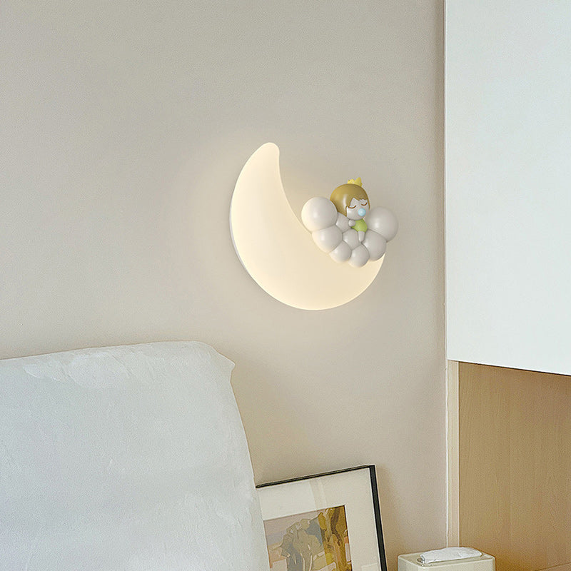 Modern Art Deco PE Iron Crescent LED Wall Sconce Lamp For Bedroom