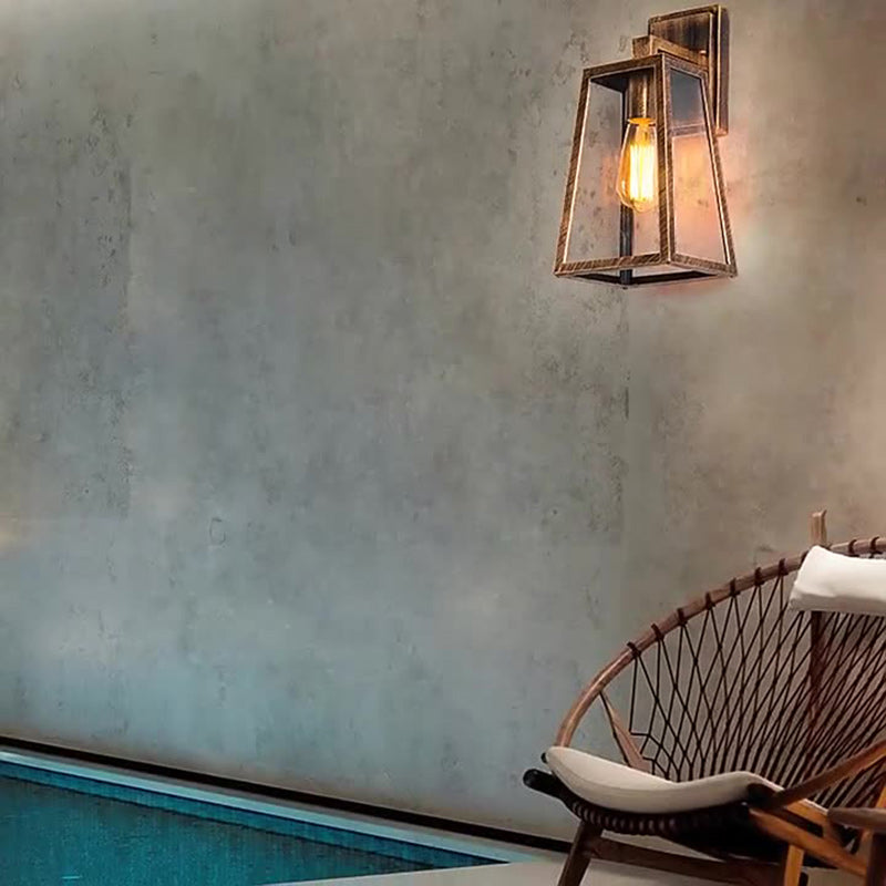 Traditional Vintage Iron Glass Lantern-Style Trapezoid 1-Light Wall Sconce Lamp For Outdoor