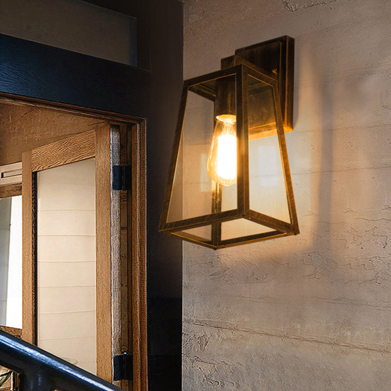 Traditional Vintage Iron Glass Lantern-Style Trapezoid 1-Light Wall Sconce Lamp For Outdoor