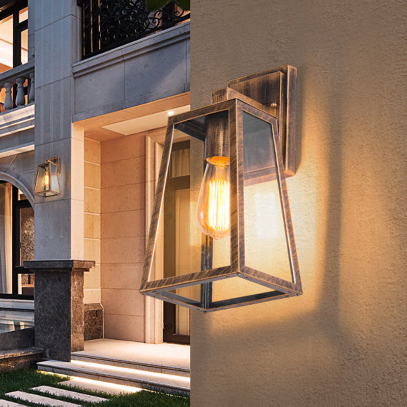 Traditional Vintage Iron Glass Lantern-Style Trapezoid 1-Light Wall Sconce Lamp For Outdoor