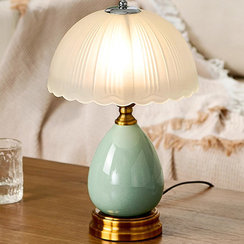 Traditional Vintage Ceramic Glass Metal Teardrop Half-Dome 1-Light Table Lamp For Bedroom
