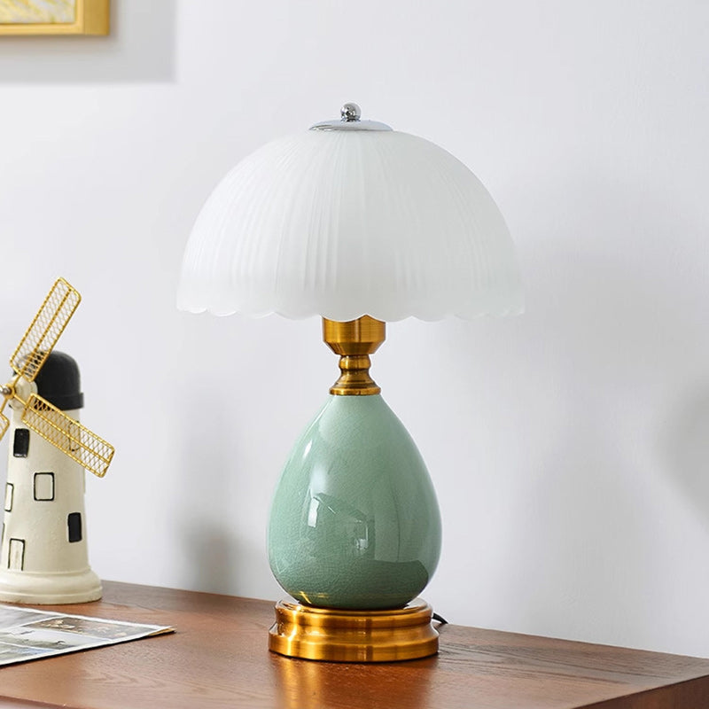 Traditional Vintage Ceramic Glass Metal Teardrop Half-Dome 1-Light Table Lamp For Bedroom