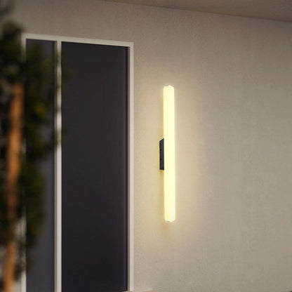 Modern Minimalist Acrylic Aluminum Cylindrical Strip LED Wall Sconce Lamp For Outdoor