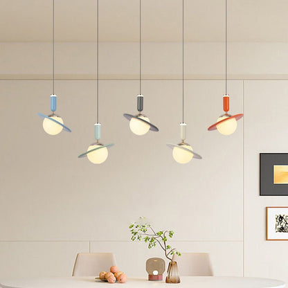 مصباح LED أسطواني الشكل من الأكريليك والألومنيوم بتصميم معاصر ومبتكر لغرفة النوم