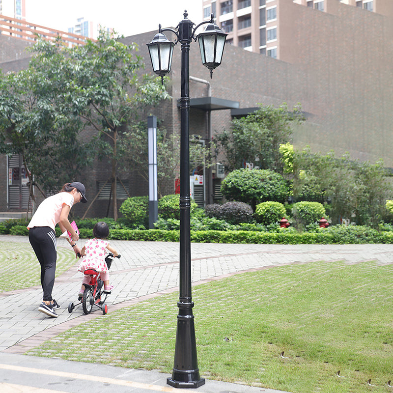 Traditional European Waterproof Aluminum Glass Lantern-Style 2/3-Light Outdoor Light Landscape Lighting For Garden & Outdoor Patio