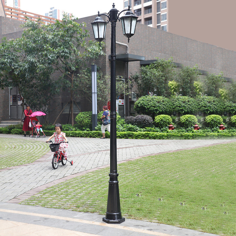 Traditional European Waterproof Aluminum Glass Lantern-Style 2/3-Light Outdoor Light Landscape Lighting For Garden & Outdoor Patio