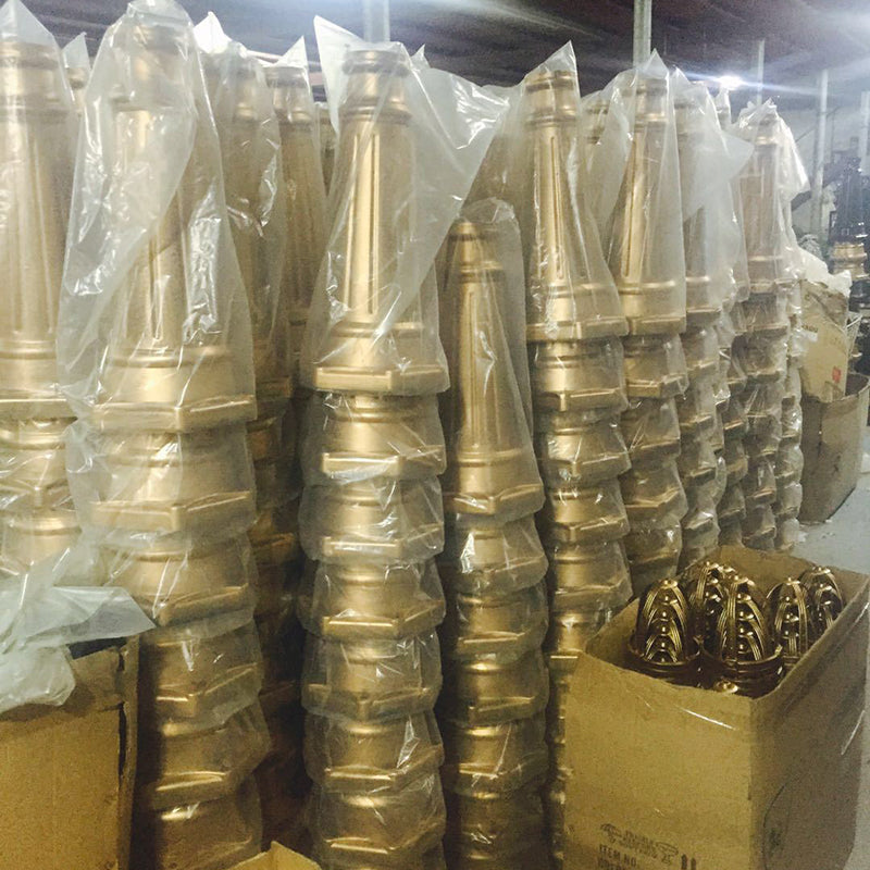 Traditional European Waterproof Aluminum Glass Lantern-Style 2/3-Light Outdoor Light Landscape Lighting For Garden & Outdoor Patio