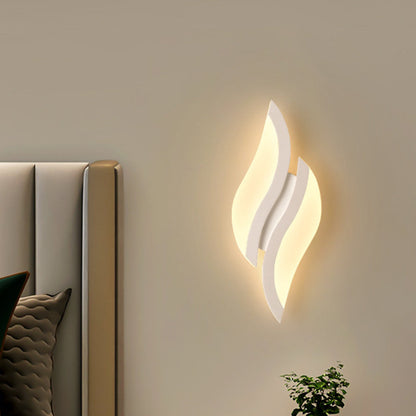 Modern Minimalist Iron & Acrylic Leaf-Shaped LED Wall Sconce Lamp For Bedroom & Living Room