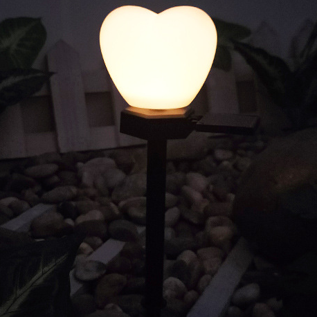 Modern Art Deco Solar Waterproof ABS Plastic & Nano Heart-Shaped Decorative LED Outdoor Light Landscape Lighting For Garden & Outdoor Patio