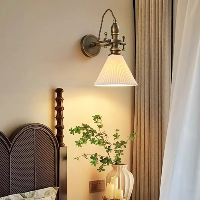 Traditional Vintage Brass Glass Semi-Circular Trumpet Adjustable 1-Light Wall Sconce Lamp For Bedside