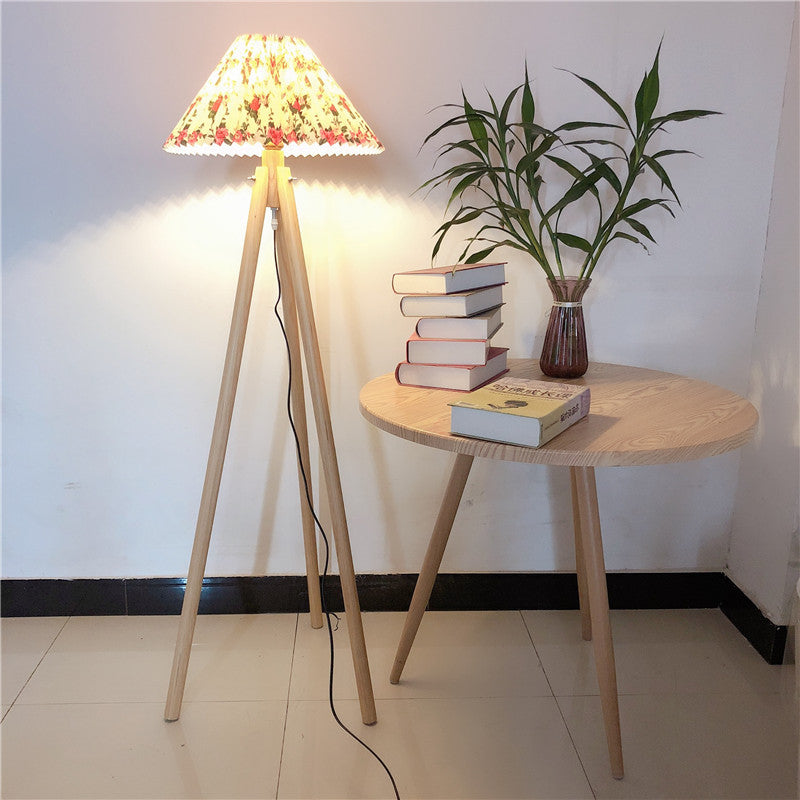 Contemporary Nordic Wood & Fabric Pleated Tripod 1-Light Standing Floor Lamp For Living Room And Bedroom