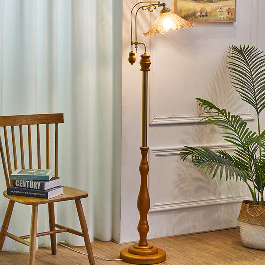 Traditional Vintage Glass Solid Wood & Metal Cracked Floral Shade 1-Light Standing Floor Lamp For Living Room And Bedroom