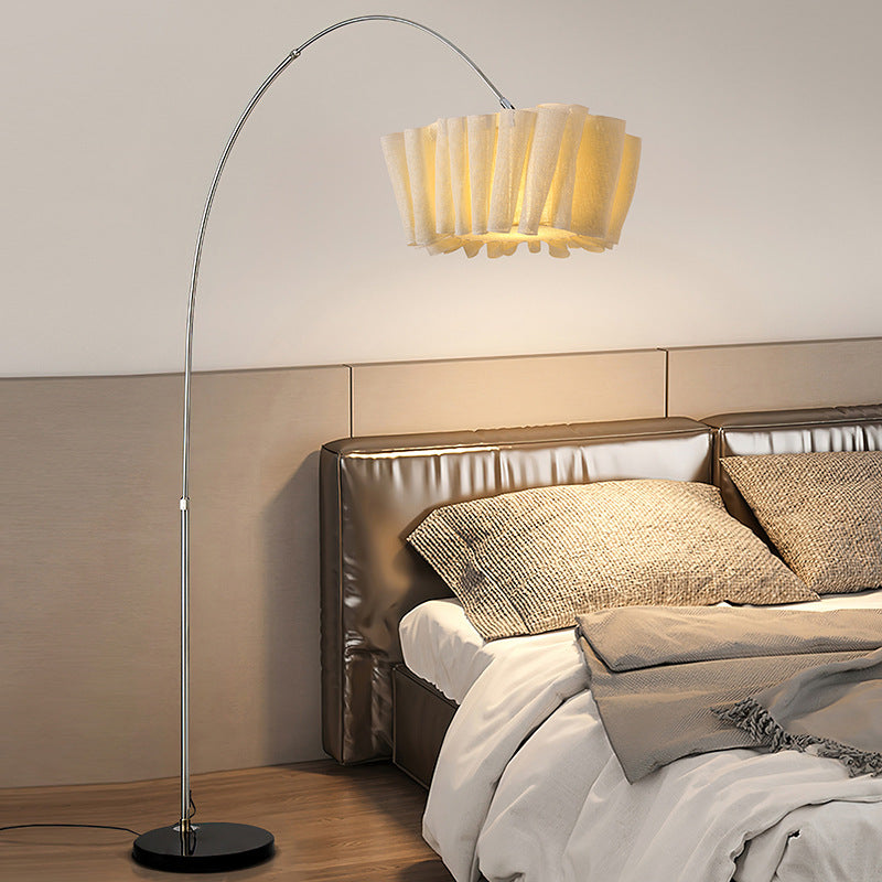 Traditional Japanese Marble Fabric & Metal Pleated 1-Light Standing Floor Lamp For Living Room And Bedroom