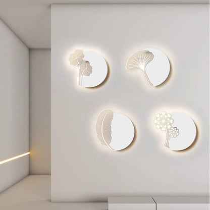 مصباح حائط LED مصنوع من الحديد الأكريليك على شكل زهرة على شكل ريشة بتصميم عصري بسيط لغرفة النوم 