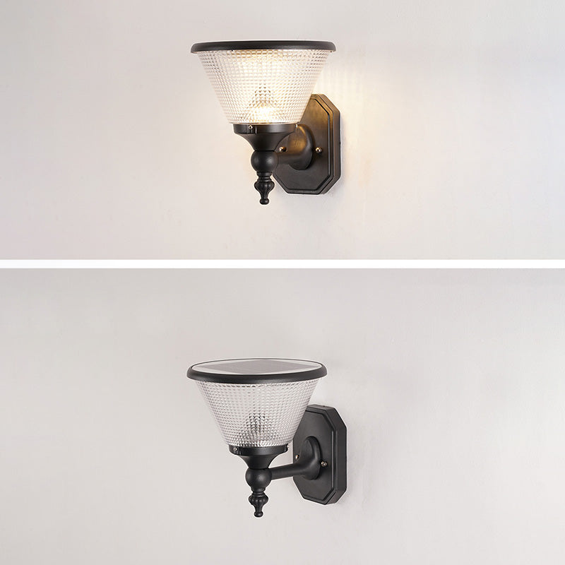 مصباح حائط LED دائري مربع الشكل مصنوع من الألومنيوم بتصميم عصري بسيط مقاوم للماء يعمل بالطاقة الشمسية للفناء الخارجي 