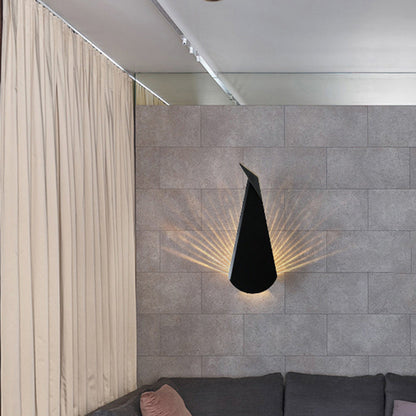 Contemporary Creative Triangle Peacock Shape Scattered Light Iron Shade LED Wall Sconce Lamp For Living Room
