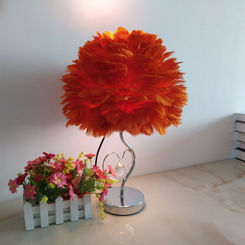 Modern Art Deco Heart Feather Iron Rod 1-Light Table Lamp For Bedroom
