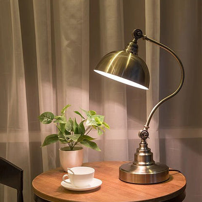Traditional Vintage Curved Pole Dome Iron Frame 1-Light Table Lamp For Bedroom