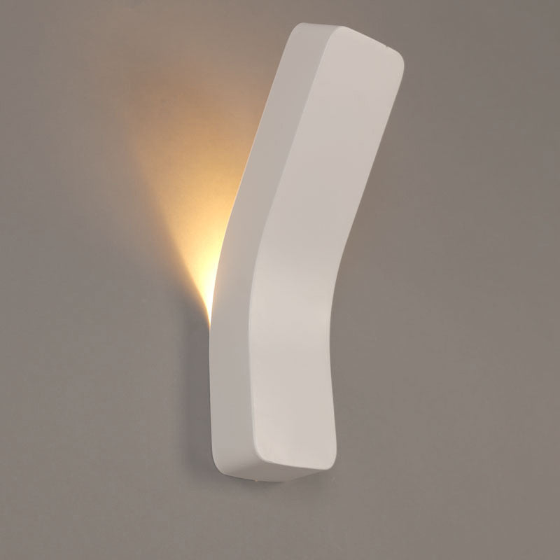 Modern Minimalist Curved Rectangle Iron Shade 1-Light Wall Sconce Lamp For Living Room