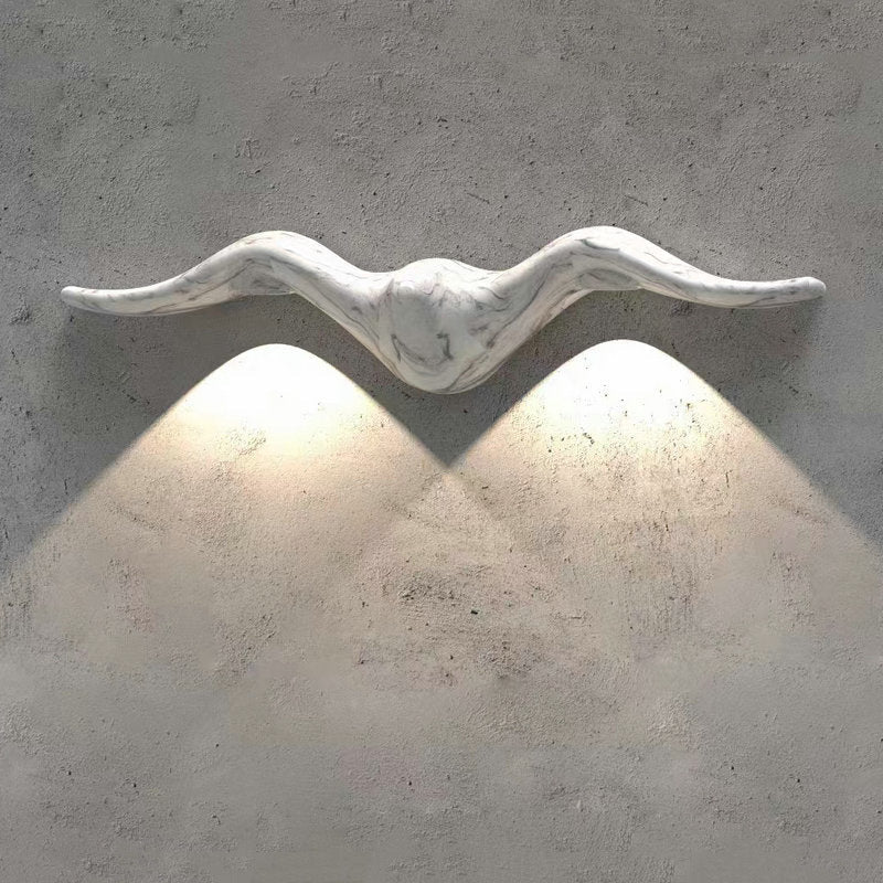 مصباح حائط LED من الألومنيوم بتصميم عصري ومبتكر مقاوم للماء للفناء الخارجي 
