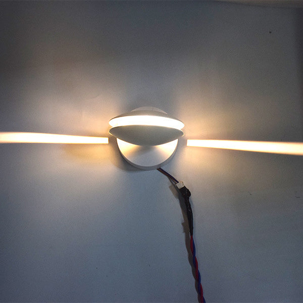 مصباح حائط LED دائري بيضاوي الشكل من الألومنيوم والأكريليك بتصميم عصري بسيط لغرفة المعيشة 
