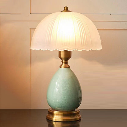 Traditional European Vase Ceramic Base Round Lace Dome Glass Shade 1-Light Table Lamp For Bedroom