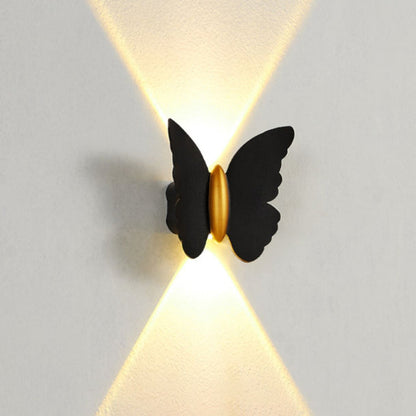مصباح حائط LED من الألومنيوم على شكل فراشة مقاوم للماء بتصميم عصري بسيط للفناء الخارجي 
