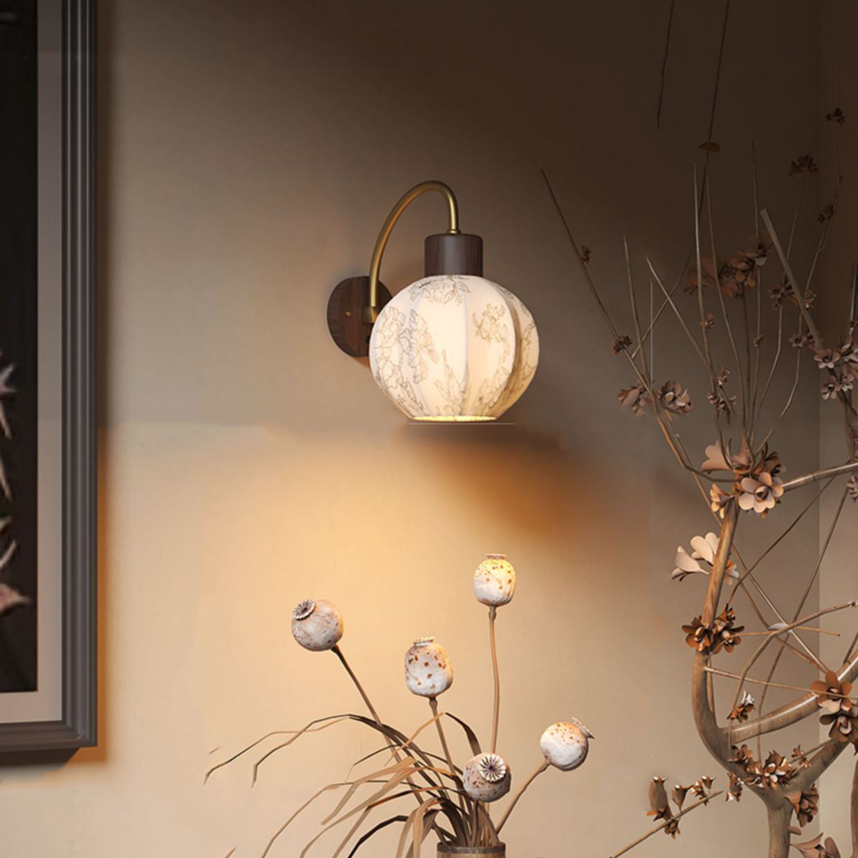 Traditional Vintage Curved Pole Round Ball Floral Printed Iron Solid Wood Frame Fabric Shade 1-Light Wall Sconce Lamp For Bedroom