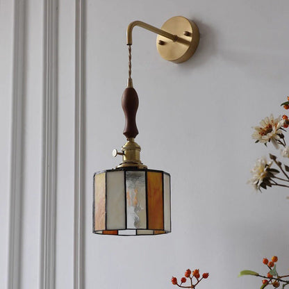 Traditional Vintage Round Trapezoidal Polygonal Brass Stained Glass Shade 1-Light Wall Sconce Lamp For Living Room