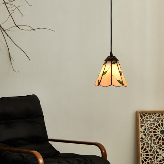 Traditional Tiffany Tapered Leaf Iron Stained Glass Shade 1-Light Pendant Light For Living Room