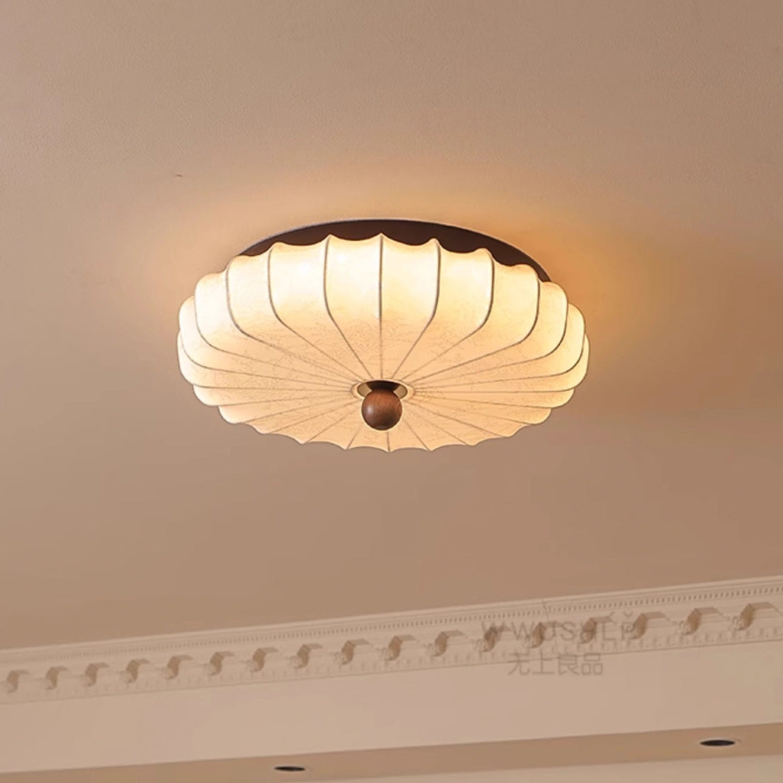 Traditional Vintage Round Patterned Fabric Alloy Ash Wood LED Flush Mount Ceiling Light For Living Room
