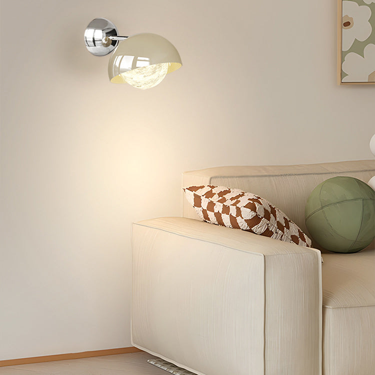 مصباح حائط LED بتصميم قبة نصف دائرية معاصرة إبداعية مصنوعة من الحديد البولي إيثيلين مع ظل القمر لغرفة النوم 