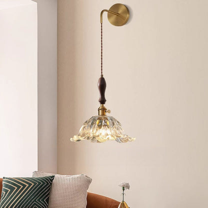 Traditional Japanese Round Dome Flower Brass Glass Shade 1-Light Wall Sconce Lamp For Living Room