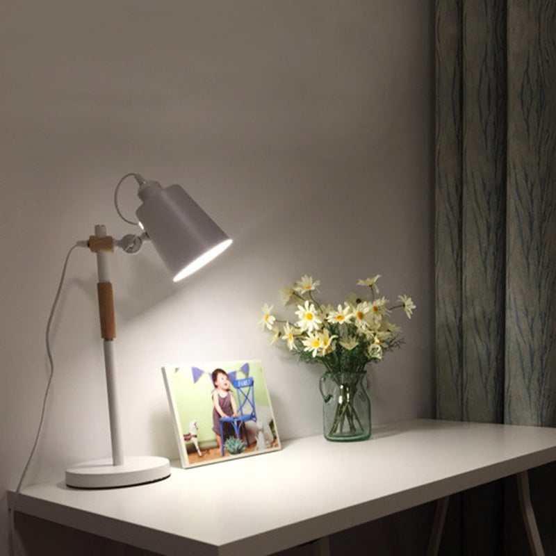 Modern Minimalist Cylinder Wood Hardware 1-Light Study Table Lamp For Bedroom