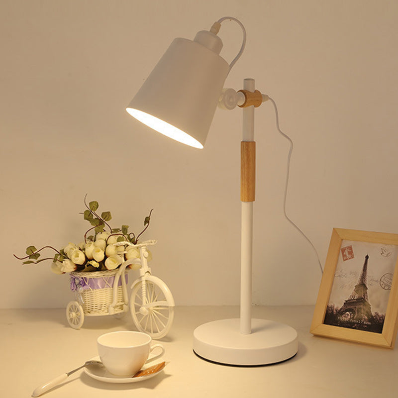 Modern Minimalist Cylinder Wood Hardware 1-Light Study Table Lamp For Bedroom