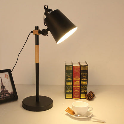 Modern Minimalist Cylinder Wood Hardware 1-Light Study Table Lamp For Bedroom