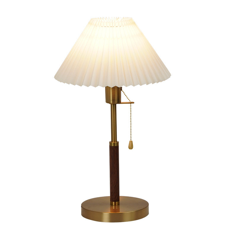 Traditional Vintage Drum Iron Fabric 1-Light Table Lamp For Living Room