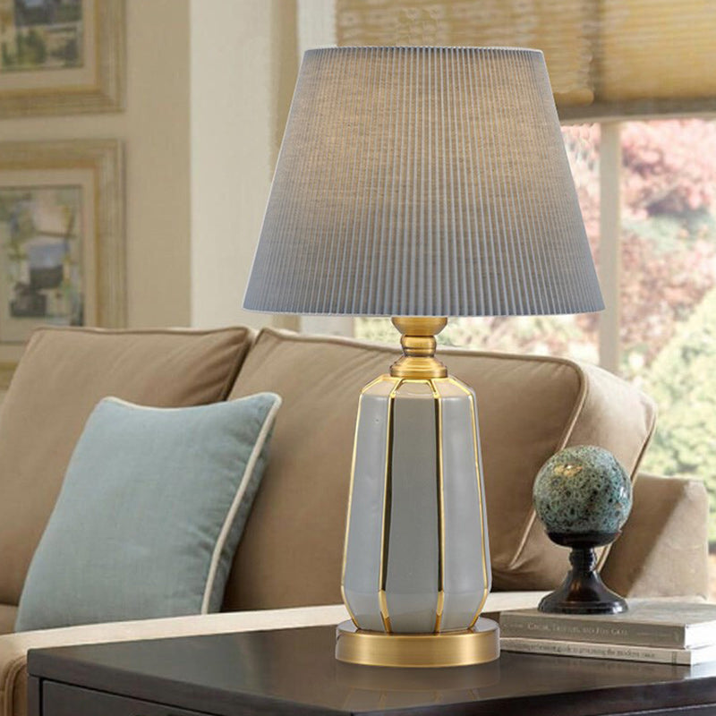 Traditional Vintage Drum Ceramic Fabric 1-Light Table Lamp For Living Room
