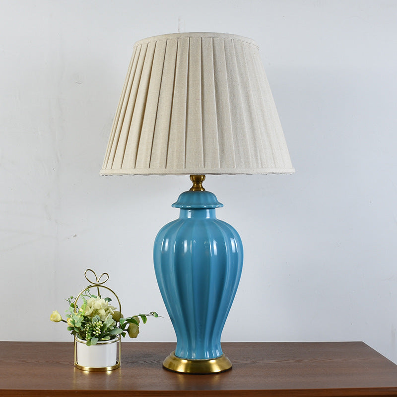 Traditional Chinese Drum Ceramic Fabric 1-Light Table Lamp For Living Room