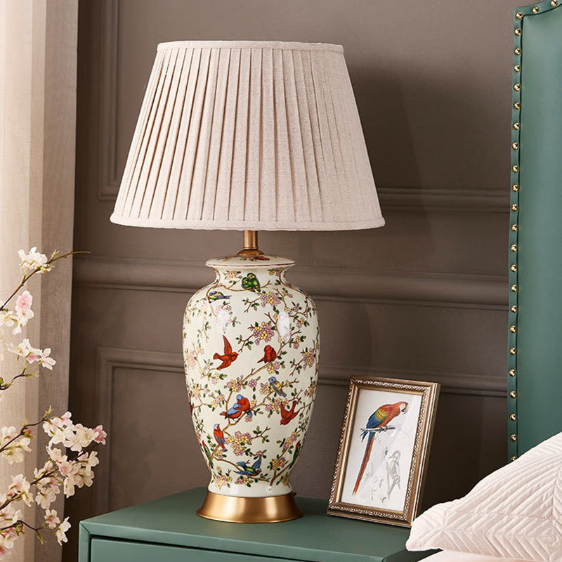 Traditional Chinese Drum Ceramic Fabric 1-Light Table Lamp For Bedroom