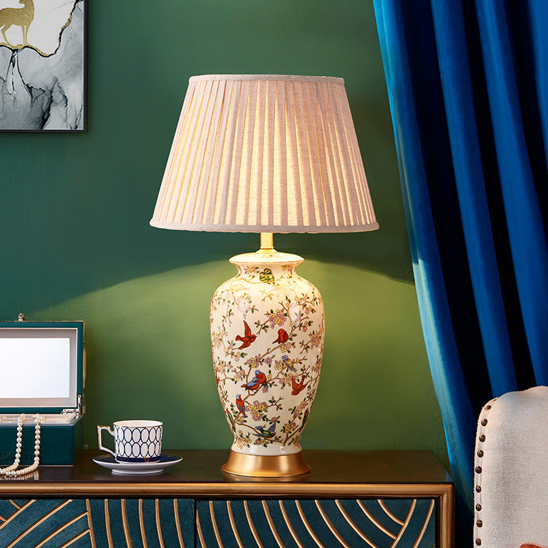 Traditional Chinese Drum Ceramic Fabric 1-Light Table Lamp For Bedroom