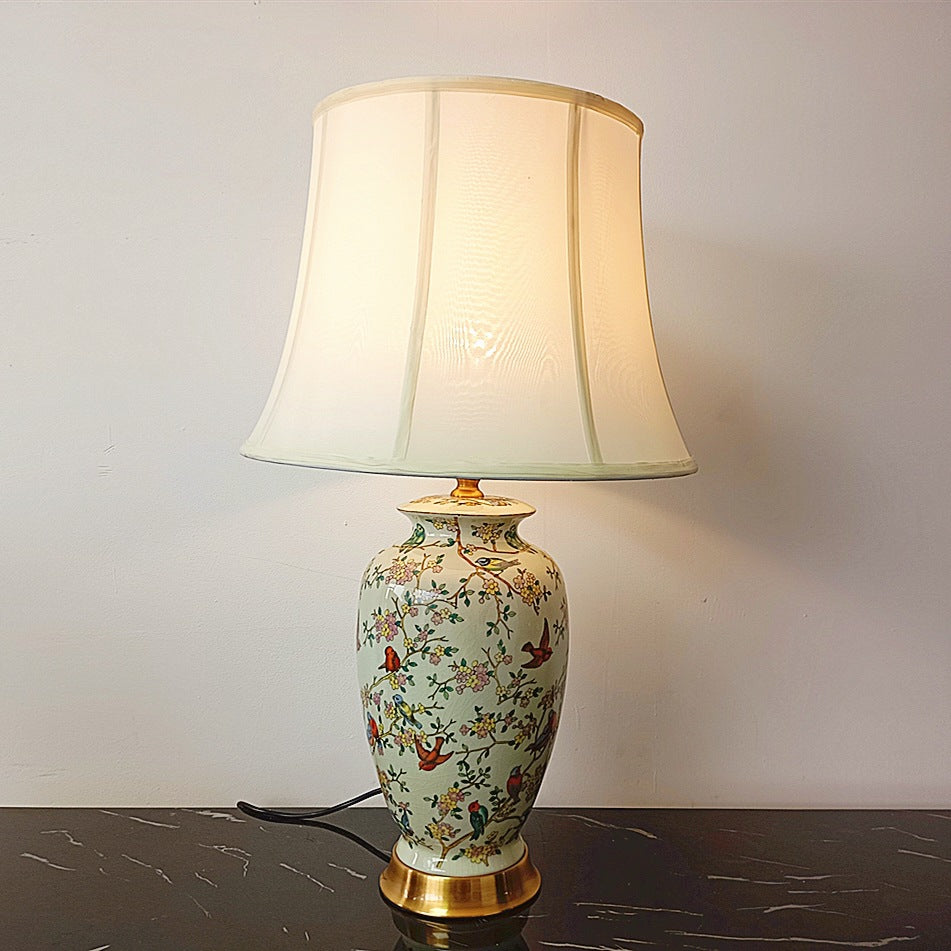 Traditional Chinese Drum Ceramic Fabric 1-Light Table Lamp For Bedroom
